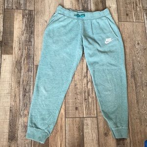 Nike Sweatpants